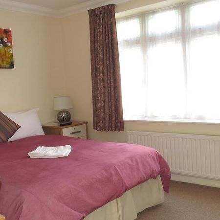 רומפורד Montrose Guest House מראה חיצוני תמונה